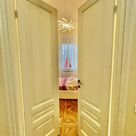 Contesso Luxury Apartament La Spezia